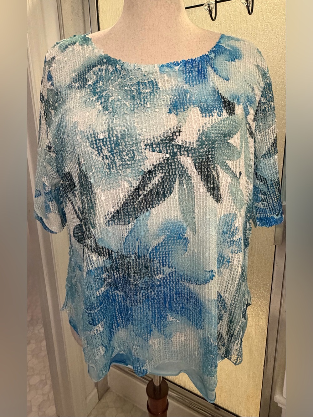 Picadilly Floral Netted Fishnet Knit Top Blue XL EUC $38